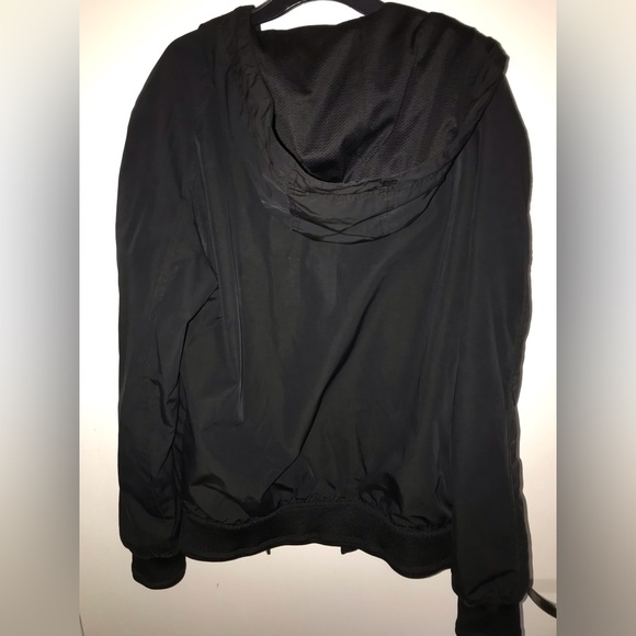 Jacket - Picture 3 of 4